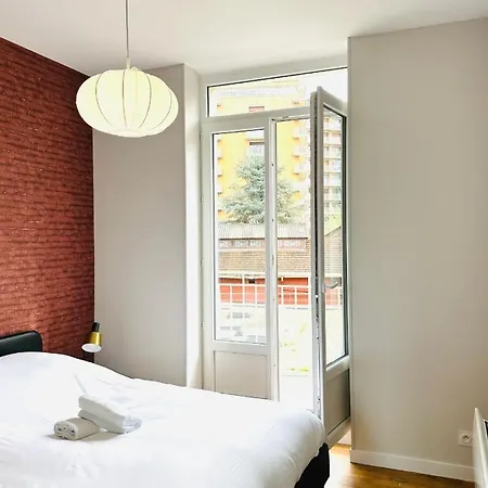 Magnifique Climatise A Grenoble, Confort Au Coeur De La Apartment Grenoble